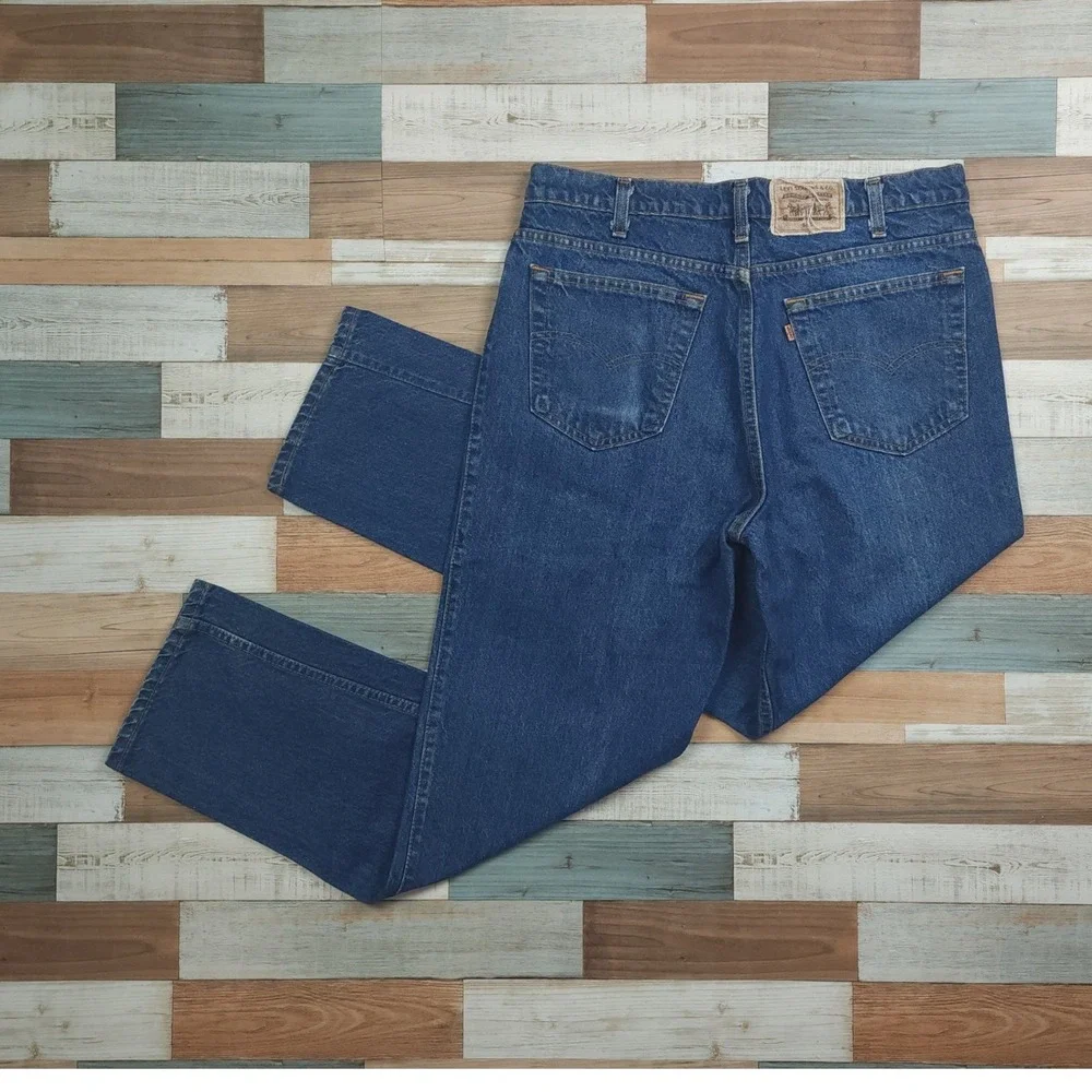 Vintage Levis 540 Orange Tab Jeans Mens 36x30 Medium Wash Relaxed Made in USA